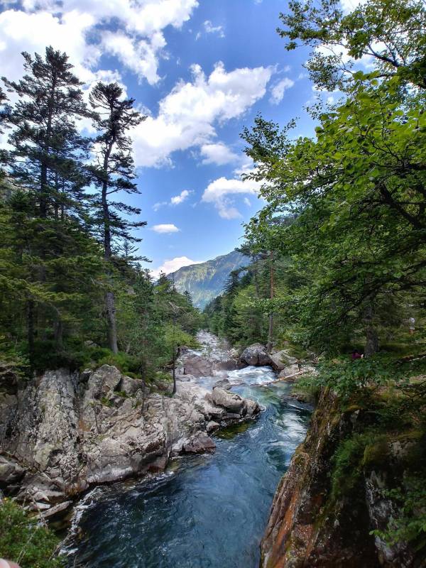 Discover the resort of Cauterets in summer