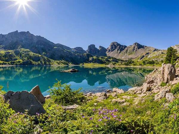 The most beautiful mountain lakes in France.