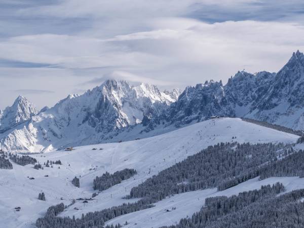 Discover what's new in ski resorts for the 2023-2024 winter season
