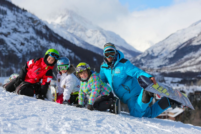 snowboard group lessons Serre Chevalier 1400 - Villeneuve