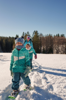 Snowshosing