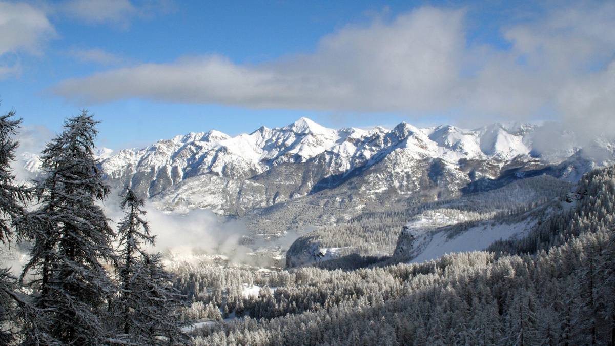 10 must-see photo spots in the mountains in winter