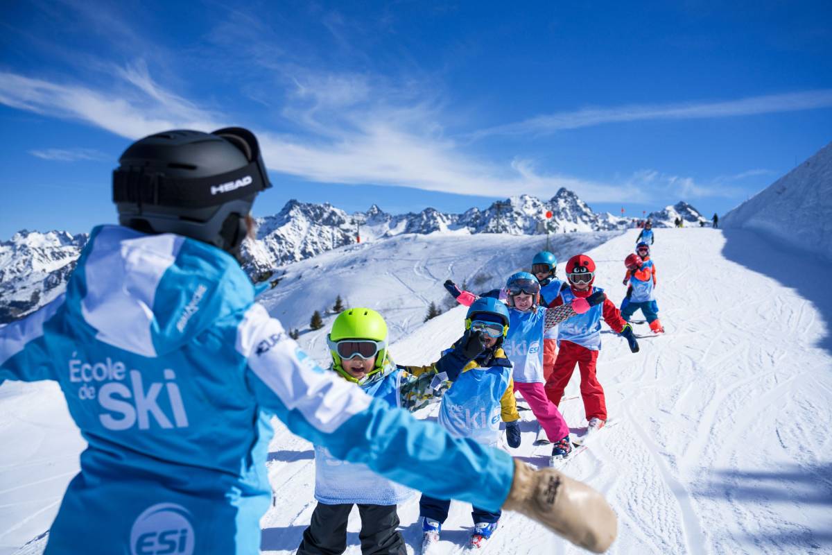 The 10 Rules for Skiers: How to Ski Safely During the School Holidays