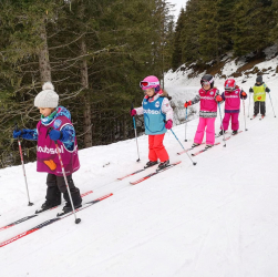 Nordic ski group lessons for children