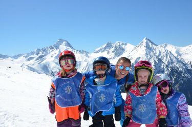 little ones ski lessons Les 2 Alpes
