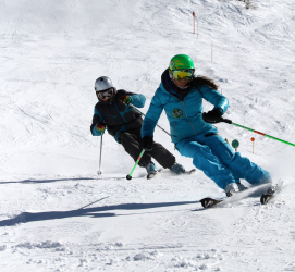 Private ski lessons for adults