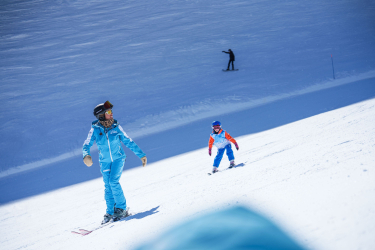 Private lessons in alpine skiing